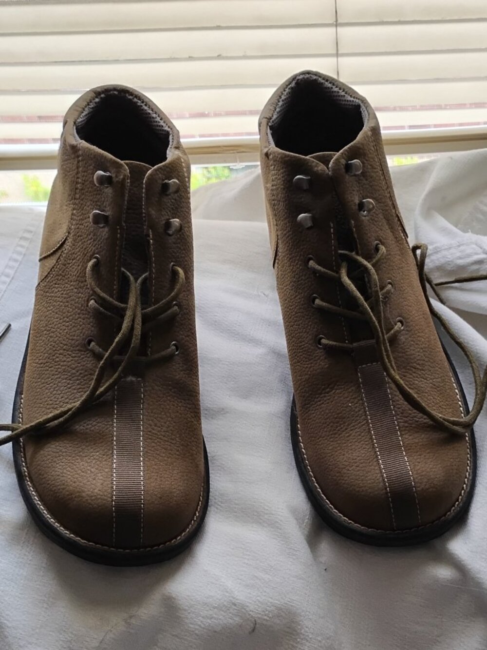 White Mountain Leather Ankle Boot, New